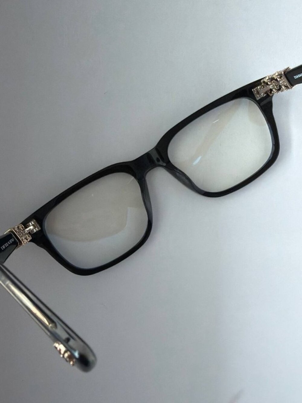Black Floral Cross Eyeglasses | Unisex (Size 53-20-145) | Black/Silver